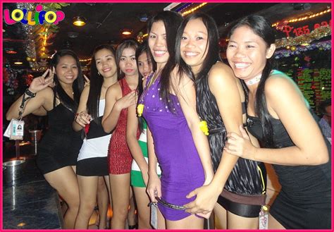 Angeles City Bar Girls fuck sleazy tourist .